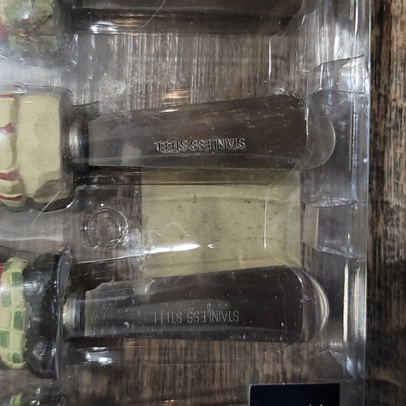 Brand NWT unopened for spreaders for cheese or butter Etc Christmas stainless SS - Picture 6 of 10